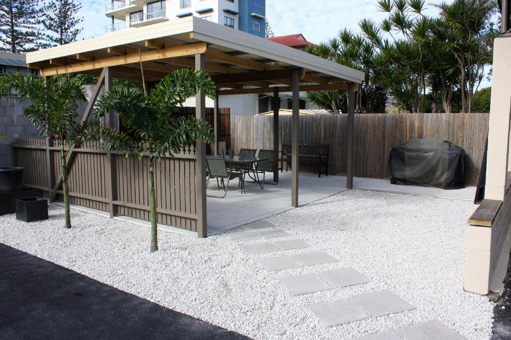 Golden Shores Motel Bilinga Екстер'єр фото